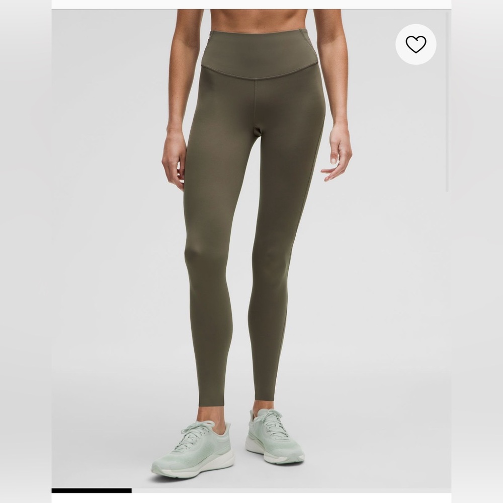 NWOT LULULEMON BASE PACE LEGGINGS